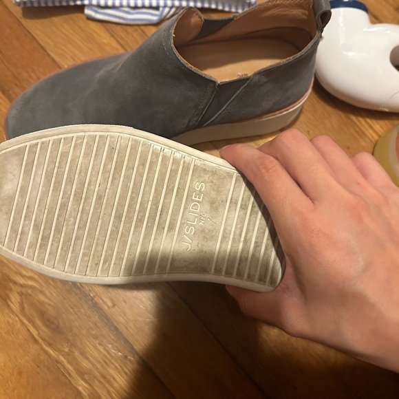 J/slides - Picture 2 of 3